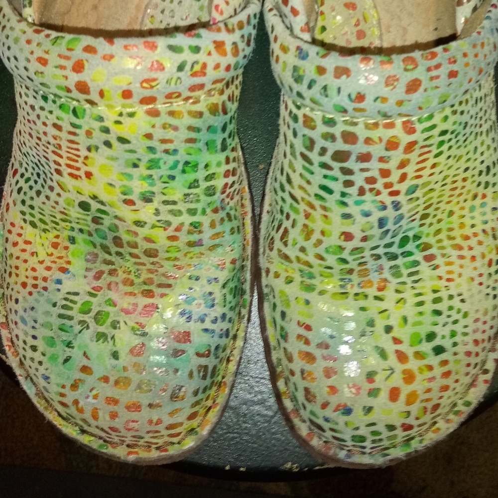 B.O.C BORN clogs